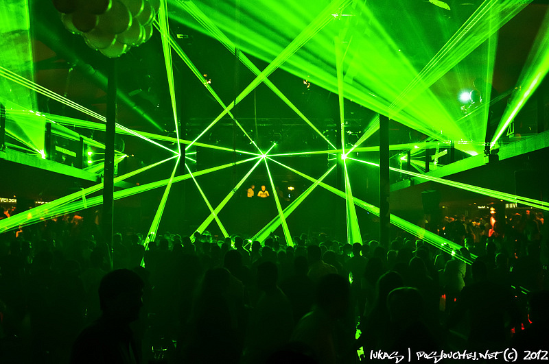 SASAZU 3RD ANNIVERSARY - Pátek 30. 3. 2012