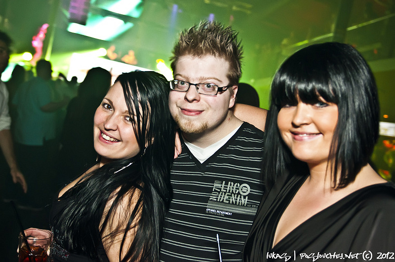 SASAZU 3RD ANNIVERSARY - Pátek 30. 3. 2012