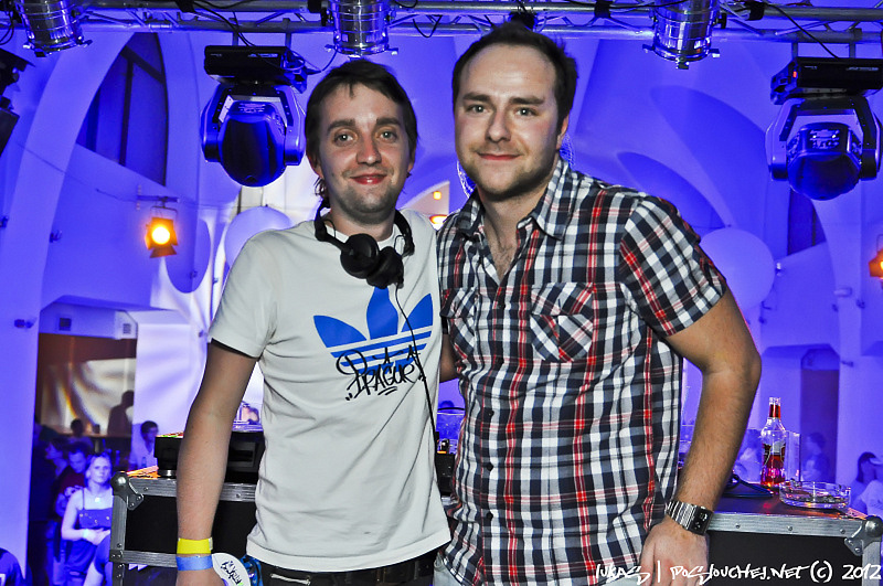 OXYGEN PURE TECHNO NIGHT - Sobota 28. 4. 2012