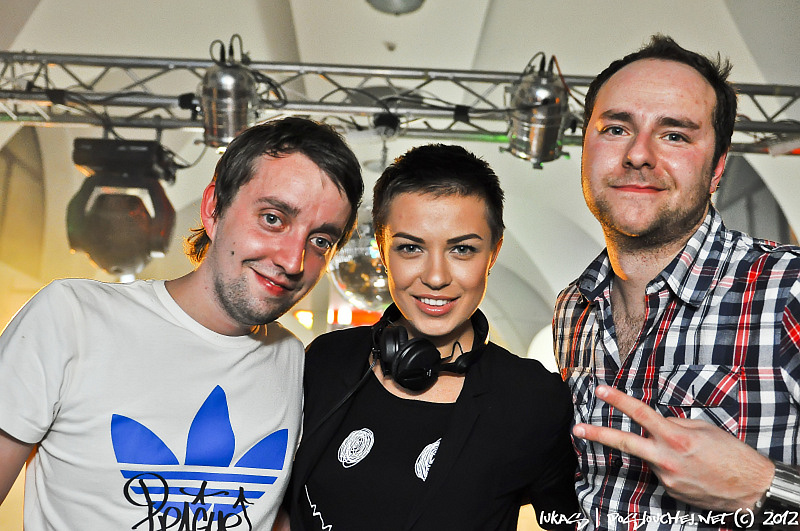 OXYGEN PURE TECHNO NIGHT - Sobota 28. 4. 2012