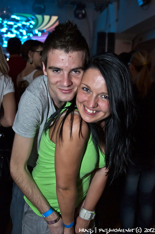 OXYGEN PURE TECHNO NIGHT - Sobota 28. 4. 2012