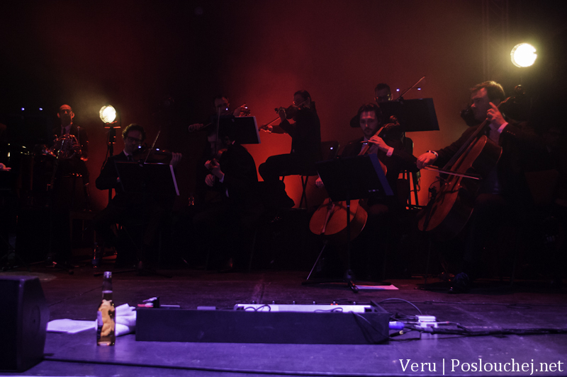 HOOVERPHONIC WITH ORCHESTRA  - Sobota 5. 5. 2012