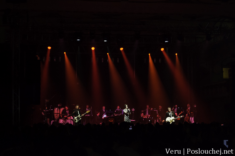 HOOVERPHONIC WITH ORCHESTRA  - Sobota 5. 5. 2012