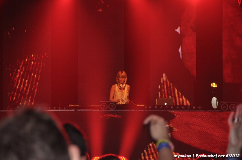 DECADANCE – SPECIAL 10th EDITION - Pátek 11. 5. 2012
