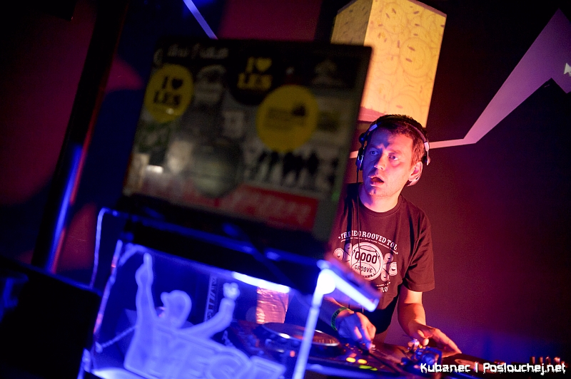 THE FREESTYLERS  - Pátek 25. 5. 2012
