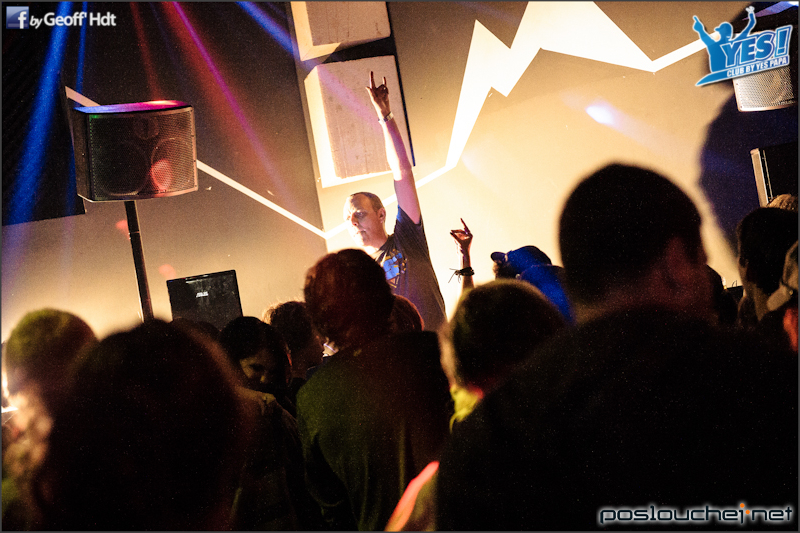 YES PAPA TEKNO vol.3!   - Čtvrtek 12. 7. 2012