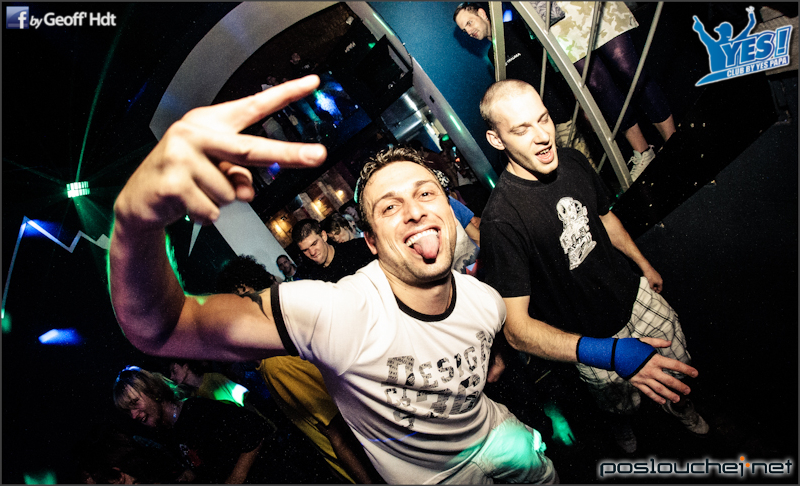 YES PAPA TEKNO vol.3!   - Čtvrtek 12. 7. 2012