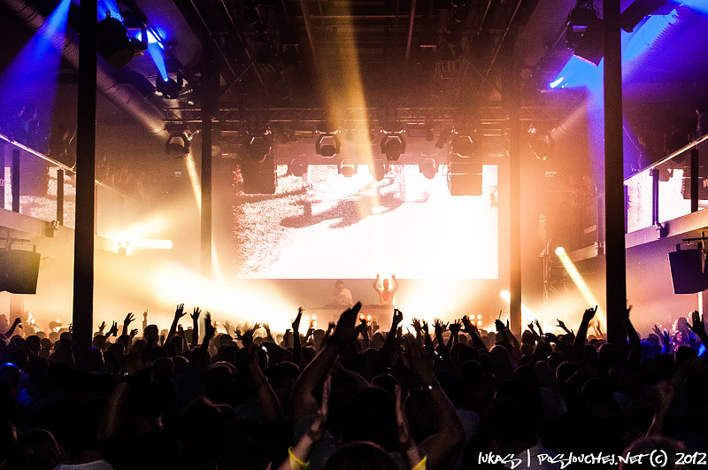 ABOVE & BEYOND GROUP THERAPY  - Sobota 15. 9. 2012