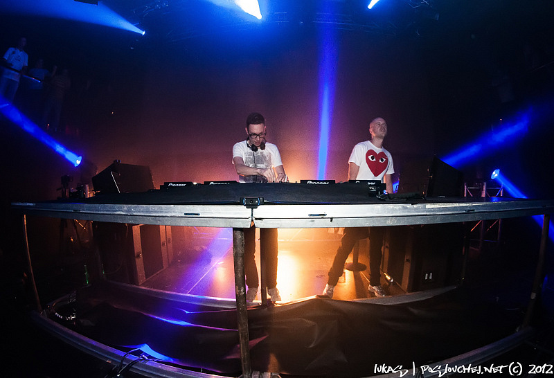 ABOVE & BEYOND GROUP THERAPY  - Sobota 15. 9. 2012