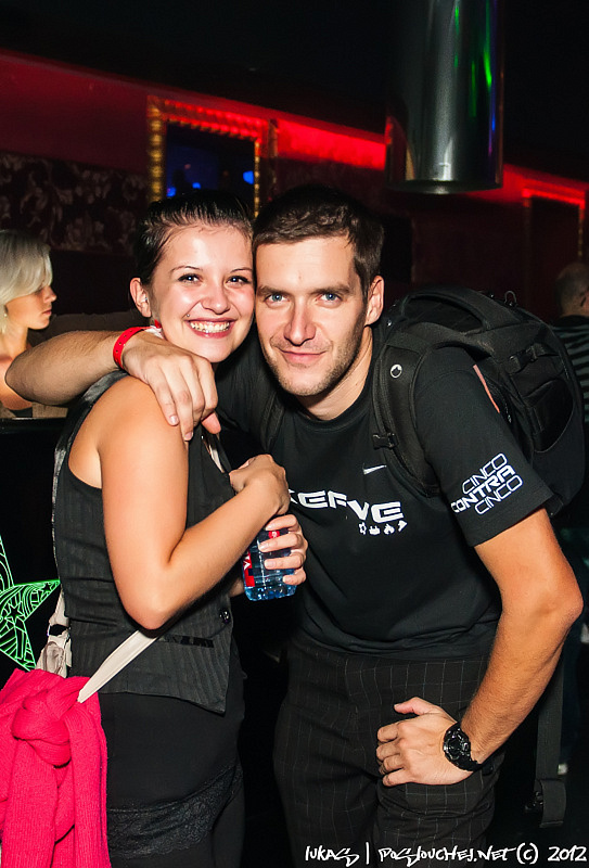 ABOVE & BEYOND GROUP THERAPY  - Sobota 15. 9. 2012