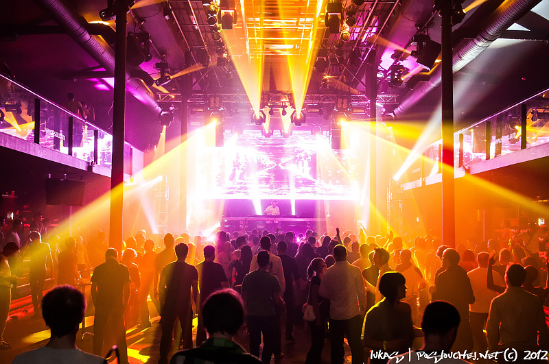 ABOVE & BEYOND GROUP THERAPY  - Sobota 15. 9. 2012