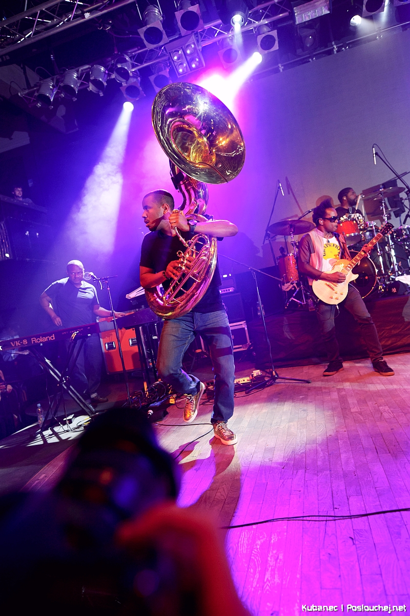 koncert: THE ROOTS - Úterý 7. 8. 2012