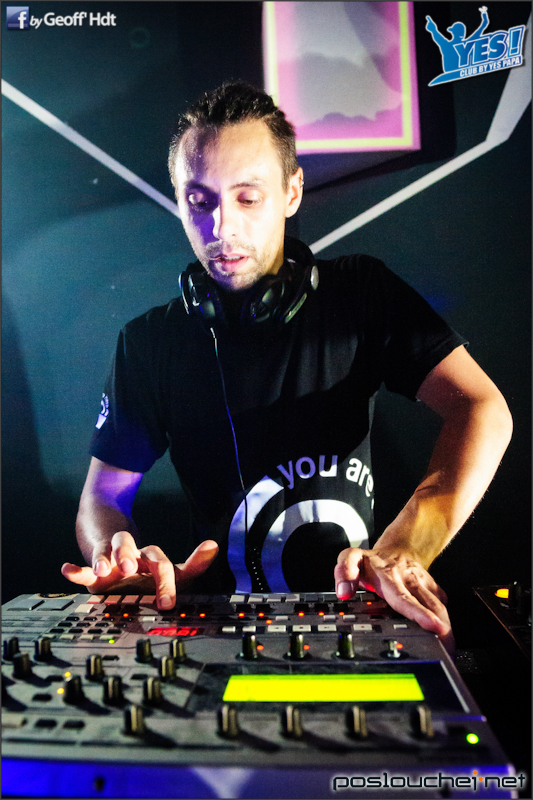 YES PAPA TEKNO VOL.4   - Čtvrtek 23. 8. 2012