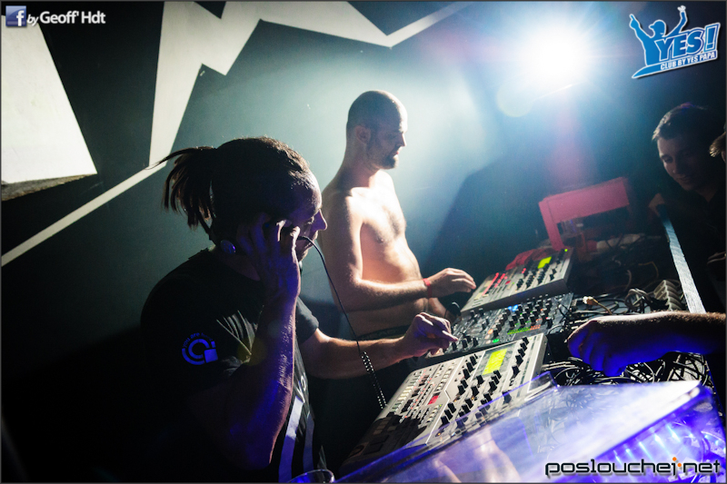 YES PAPA TEKNO VOL.4   - Čtvrtek 23. 8. 2012