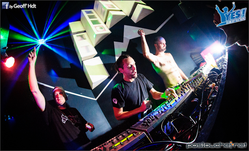 YES PAPA TEKNO VOL.4   - Čtvrtek 23. 8. 2012
