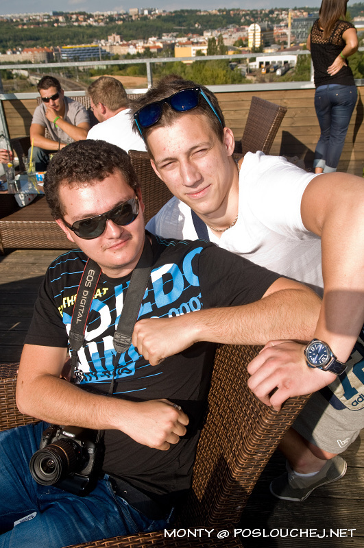 MINIMAL PEOPLE ON THE ROOF 2  - Sobota 8. 9. 2012