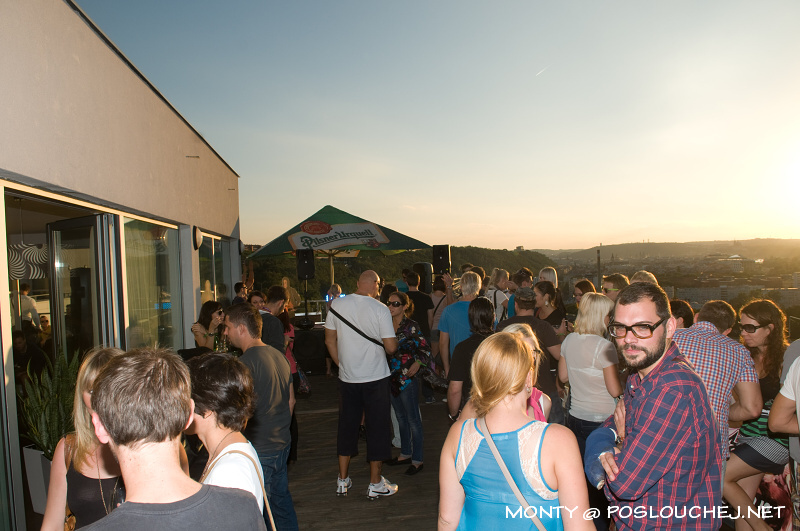 MINIMAL PEOPLE ON THE ROOF 2  - Sobota 8. 9. 2012