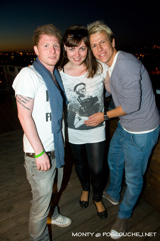 MINIMAL PEOPLE ON THE ROOF 2  - Sobota 8. 9. 2012