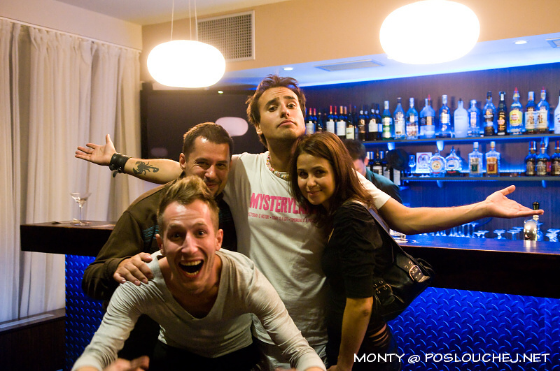 MINIMAL PEOPLE ON THE ROOF 2  - Sobota 8. 9. 2012