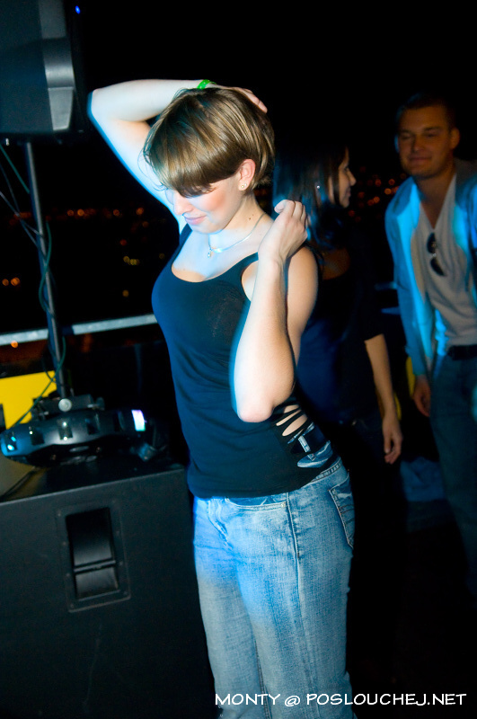 MINIMAL PEOPLE ON THE ROOF 2  - Sobota 8. 9. 2012