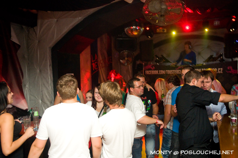 LA RÉSISTANCE - Pátek 14. 9. 2012