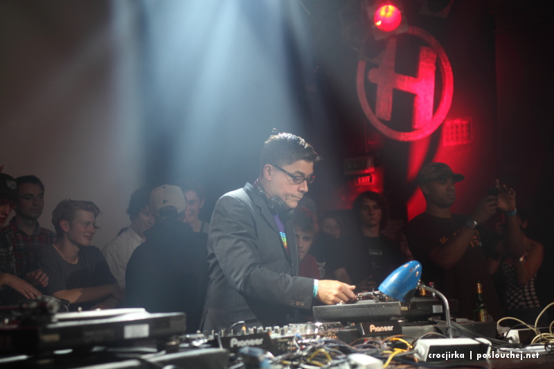 HOSPITALITY - Sobota 22. 9. 2012