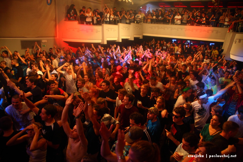 HOSPITALITY - Sobota 22. 9. 2012
