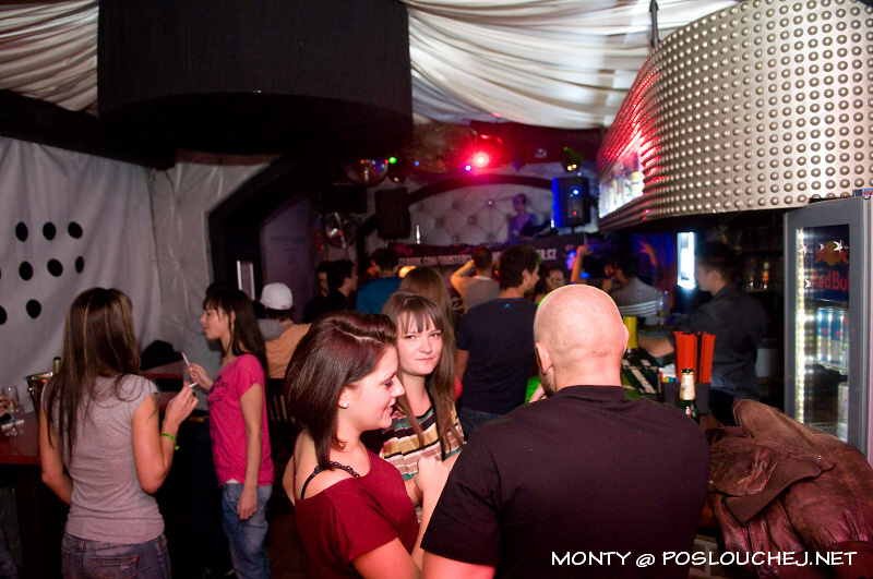 MINIMAL PEOPLE - Sobota 29. 9. 2012