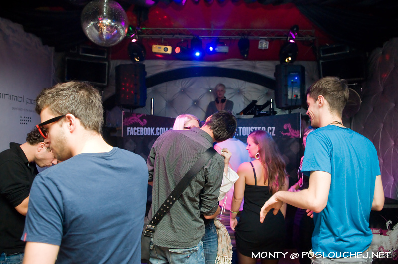 MINIMAL PEOPLE - Sobota 29. 9. 2012