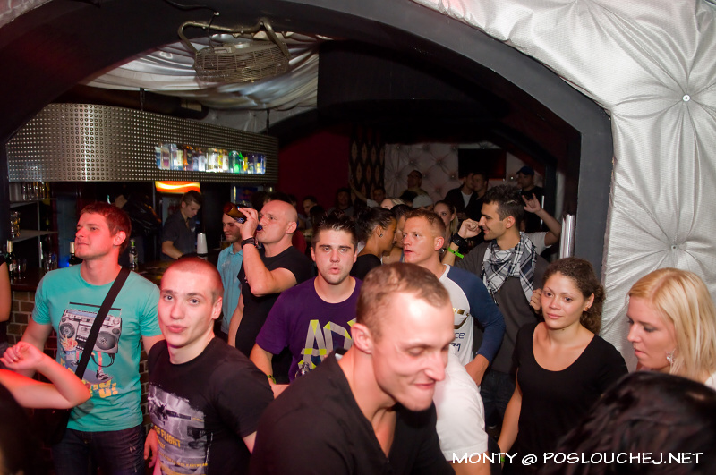 TECHNO ANIMALS – JÁJA B-DAY CELEBRATION! - Pátek 5. 10. 2012