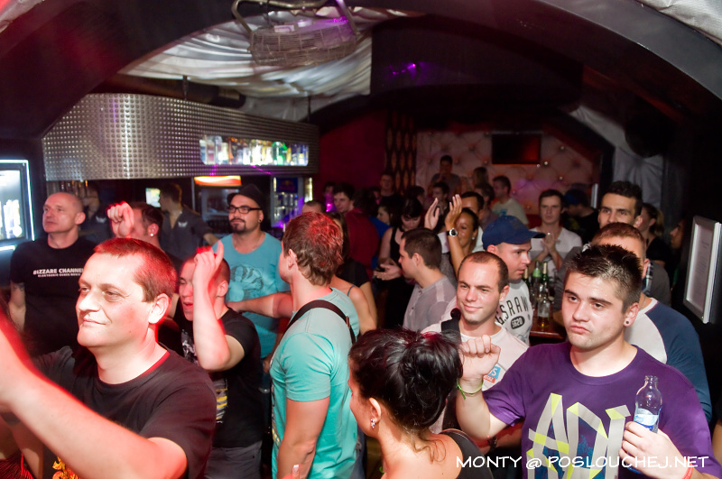 TECHNO ANIMALS – JÁJA B-DAY CELEBRATION! - Pátek 5. 10. 2012
