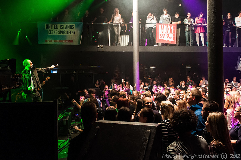koncert: KRAAK & SMAAK - Čtvrtek 11. 10. 2012