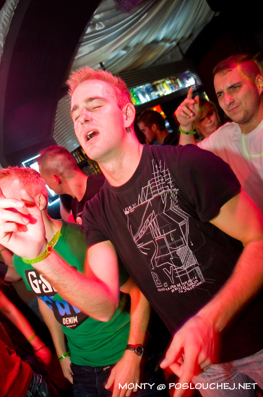 SPITFIRE!  - Sobota 20. 10. 2012