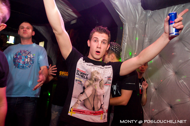 SPITFIRE!  - Sobota 20. 10. 2012