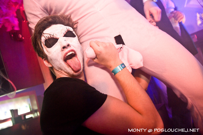 MECCAWEEN - Středa 31. 10. 2012
