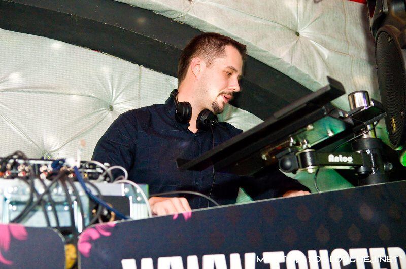 MINIMAL PEOPLE - Pátek 9. 11. 2012