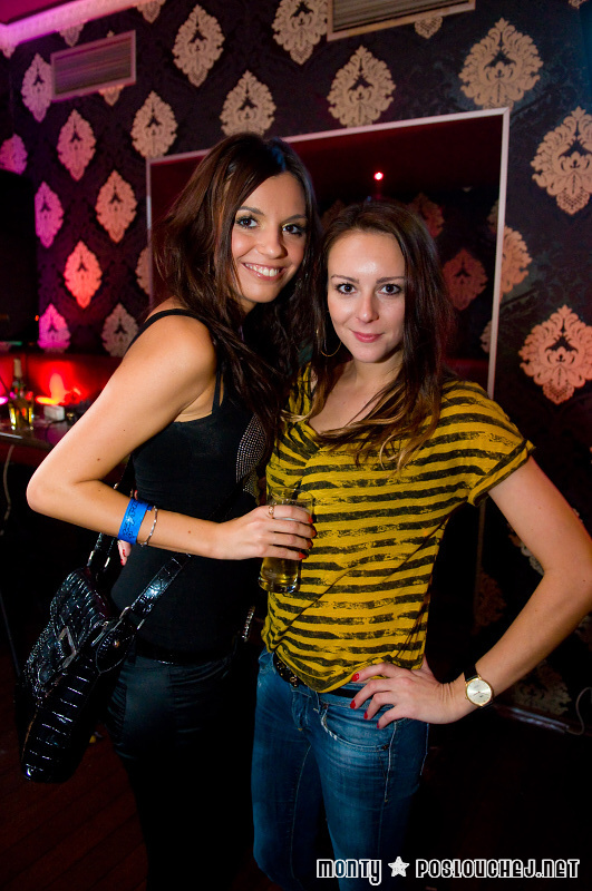 TOUSTER PRODUCTION PRES. MOONBOOTICA (DE) - Pátek 23. 11. 2012