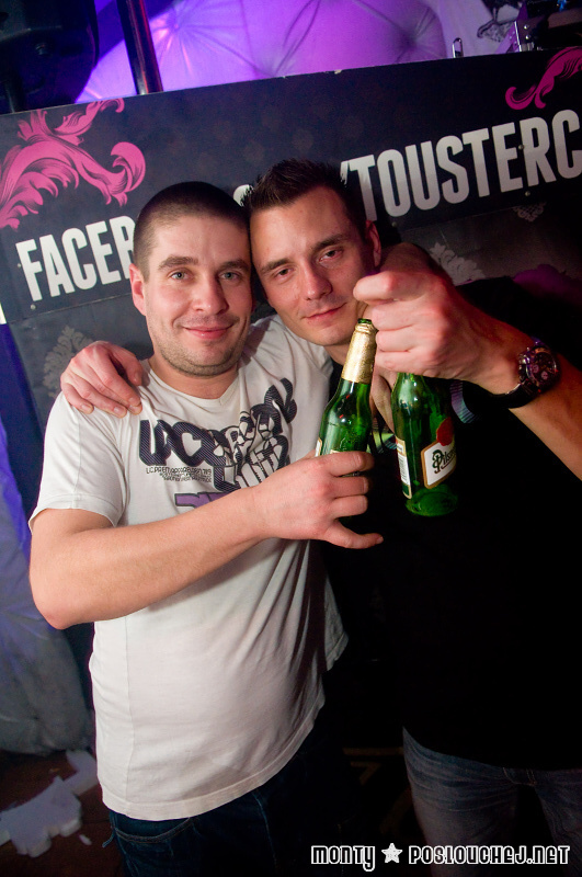 TOUSTER PRODUCTION PRES. MOONBOOTICA (DE) - Pátek 23. 11. 2012