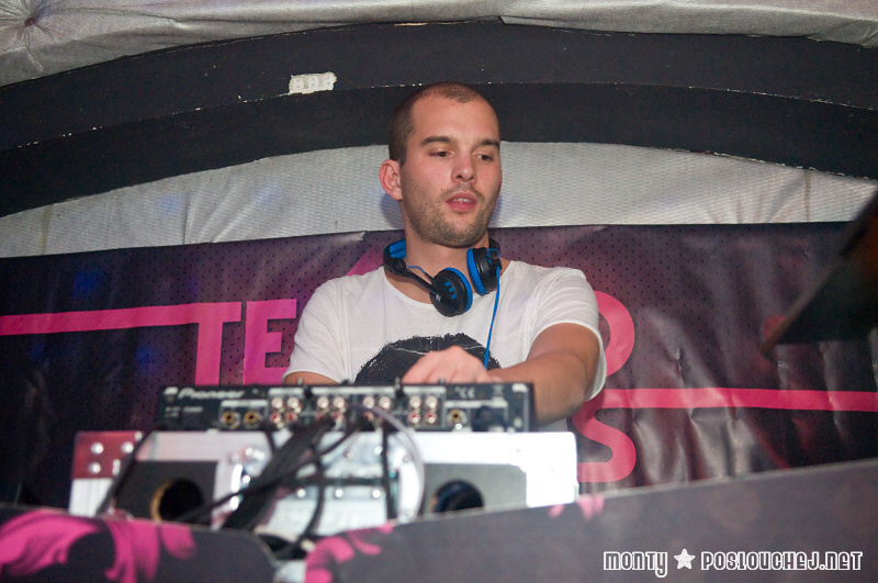 TECHNO ANIMALS  - Pátek 7. 12. 2012