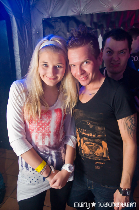TECHNO ANIMALS  - Pátek 7. 12. 2012