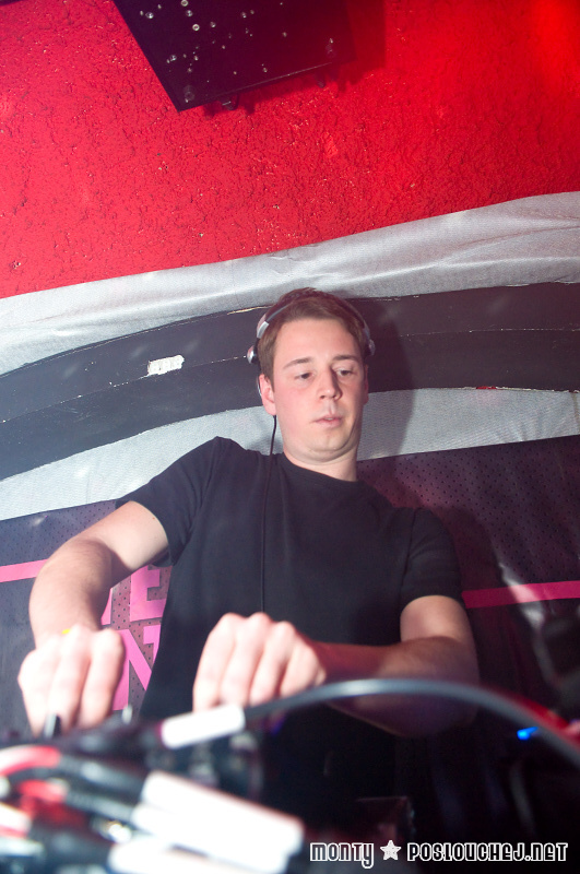 TECHNO ANIMALS  - Pátek 7. 12. 2012