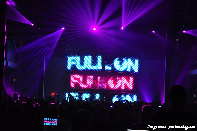 FERRY CORSTEN „FULL ON 2012“  - Sobota 8. 12. 2012