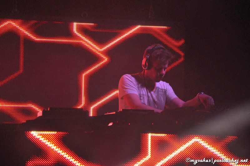 FERRY CORSTEN „FULL ON 2012“  - Sobota 8. 12. 2012