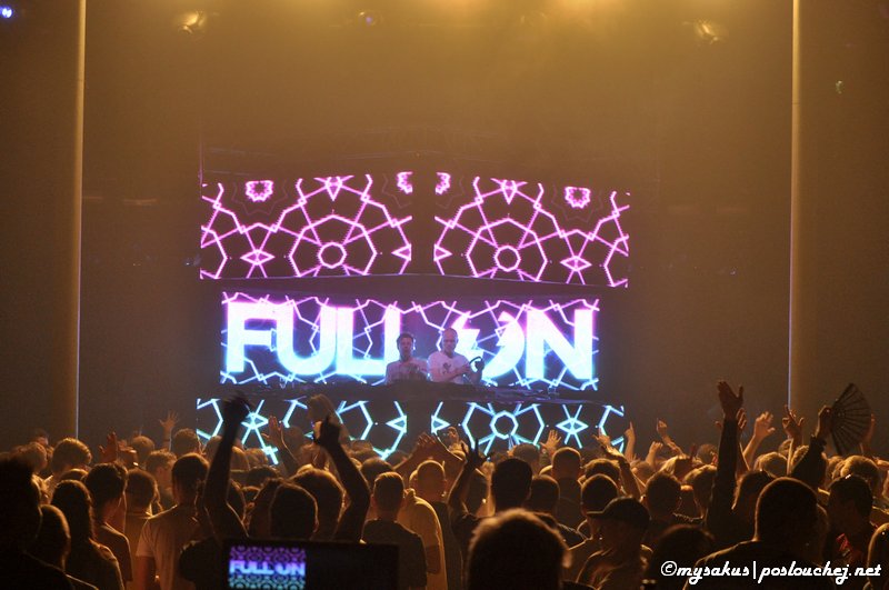 FERRY CORSTEN „FULL ON 2012“  - Sobota 8. 12. 2012