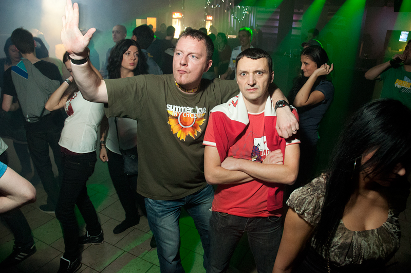 COME IN PRESENTS CITY WITH SAM PAGANINI - Sobota 8. 12. 2012