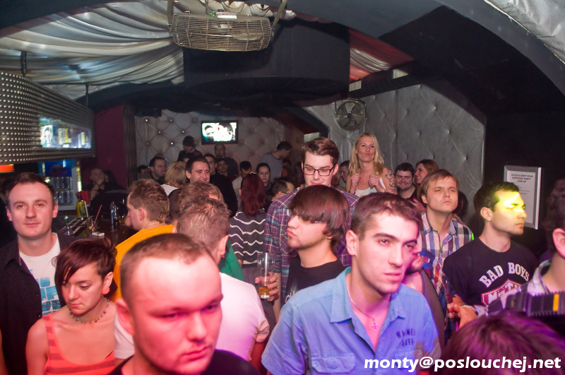 REVIS & SONY VEGA BDAY WITH KERSTIN EDEN  - Sobota 15. 12. 2012