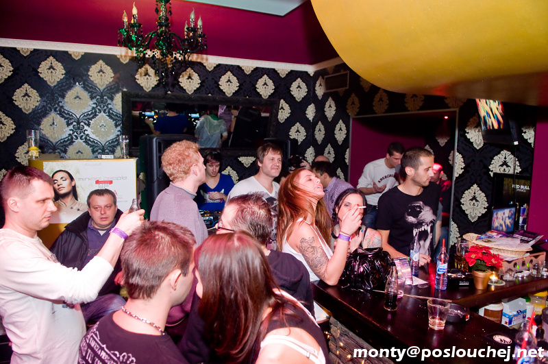 REVIS & SONY VEGA BDAY WITH KERSTIN EDEN  - Sobota 15. 12. 2012