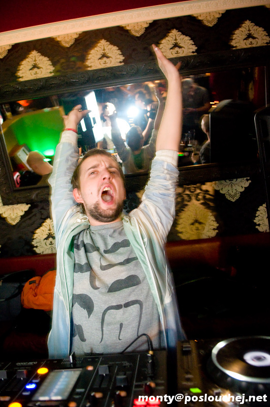 REVIS & SONY VEGA BDAY WITH KERSTIN EDEN  - Sobota 15. 12. 2012