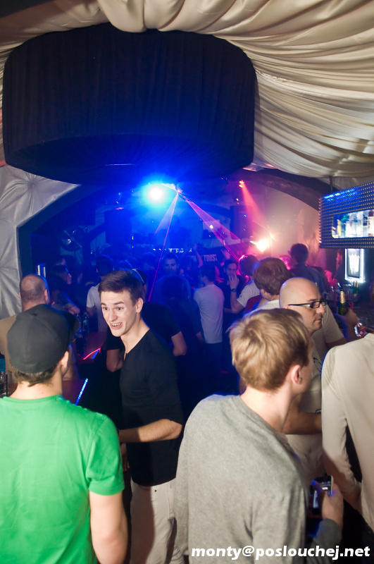 REVIS & SONY VEGA BDAY WITH KERSTIN EDEN  - Sobota 15. 12. 2012