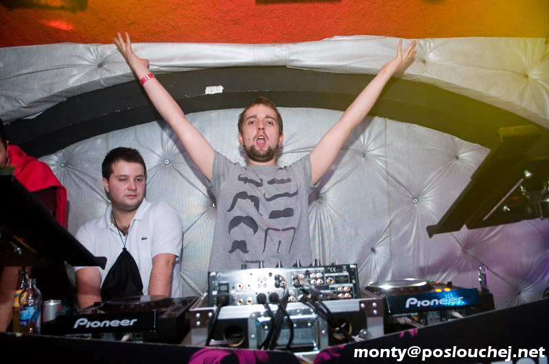 REVIS & SONY VEGA BDAY WITH KERSTIN EDEN  - Sobota 15. 12. 2012